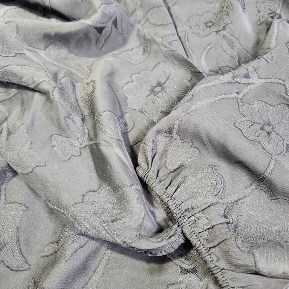 Torrid Peplum Chiffon Clip Floral Puff Sleeve Top 2X - Picture 6 of 12